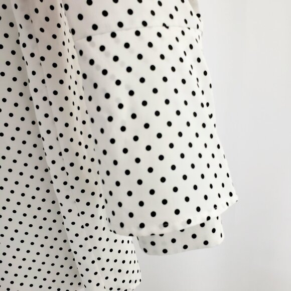 A Pea In The Pod Button-Front Long Sleeve Blouse MEDIUM White Black Polka Dot - Picture 5 of 9